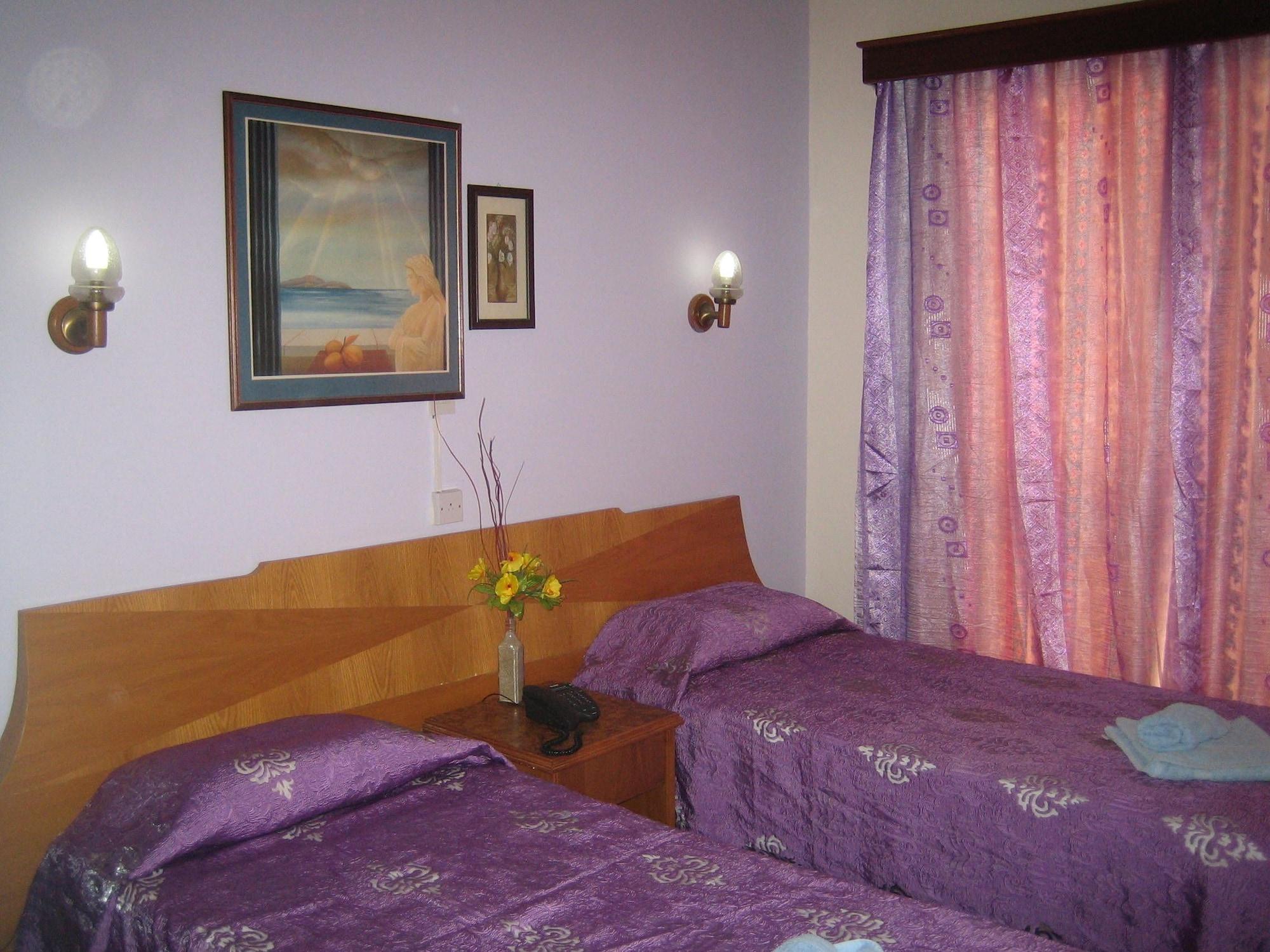 Onisillos 2* Larnaca